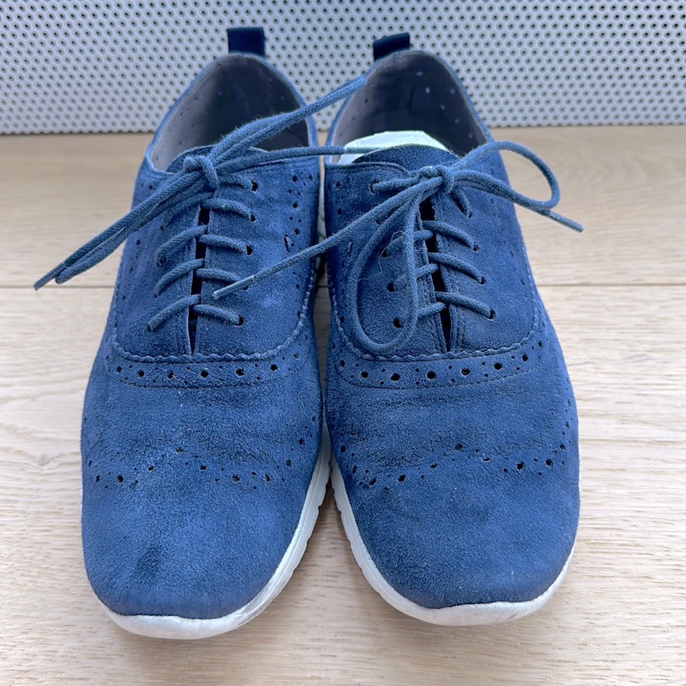Cole Hann Grand OS in blue suede.  Light and comfortable!